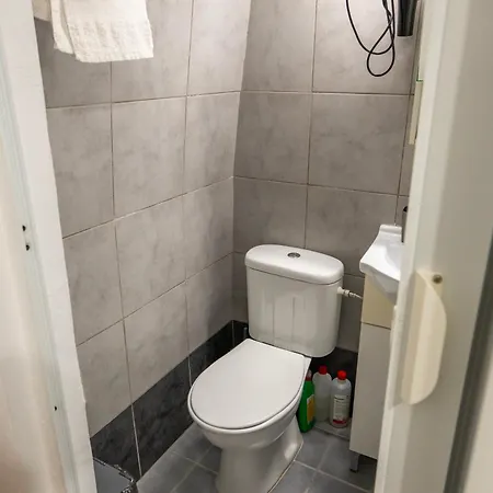 Camara Mani Gæstehus Kokkala